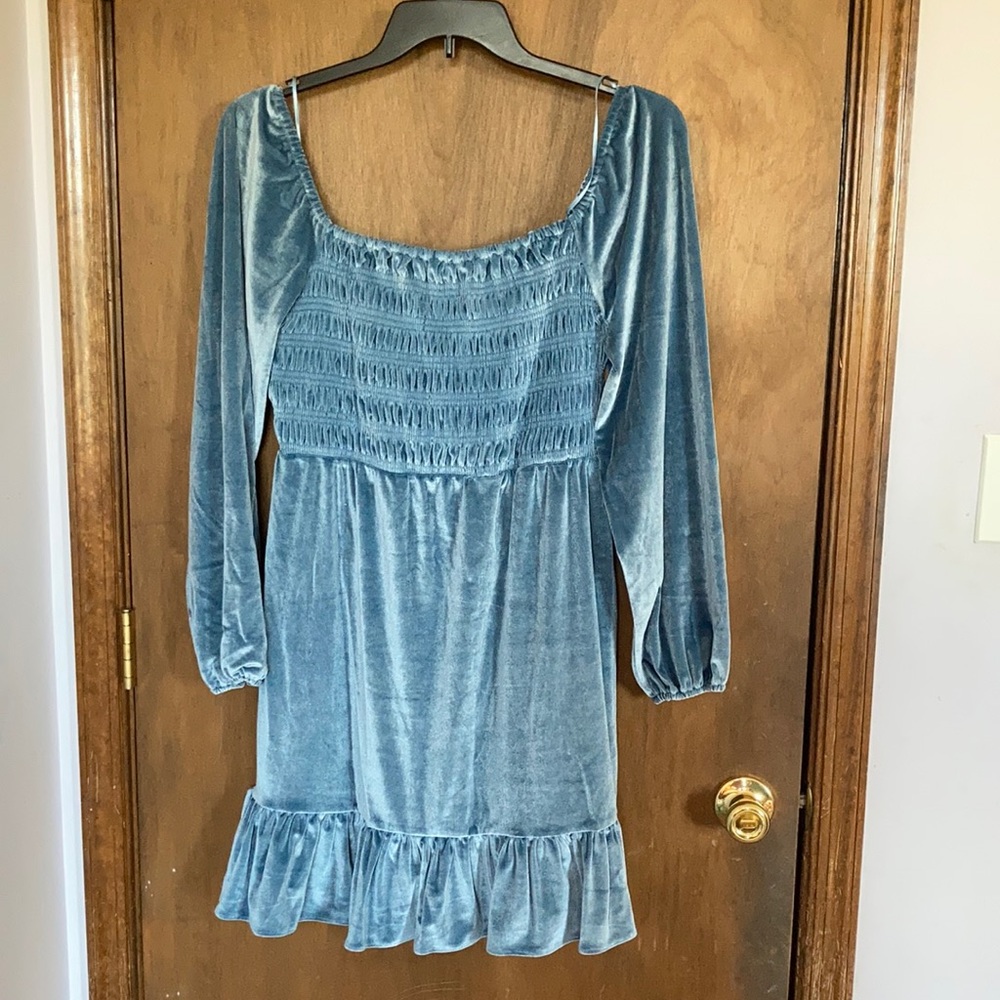 LC Lauren Conrad smocked flounce hem velvet dress duller blue size M
